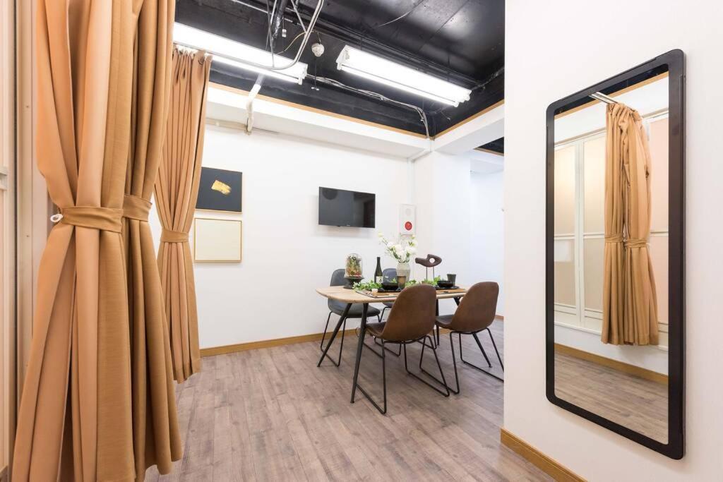 Tora Hotel Tokyo-Rikugienn 寅ホテル 六義園 A Εξωτερικό φωτογραφία